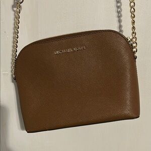 Michael Kors Brown Crossbody Bag with Sleek Design